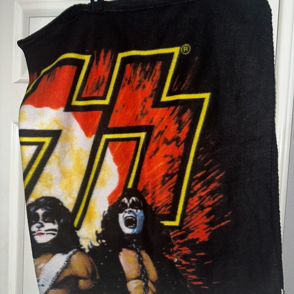 KISS blanket 2009 - Picture 2 of 3